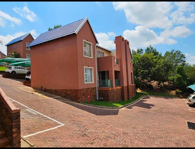2 BEDROOM APARTMENT FOR SALE IN WINCHESTER